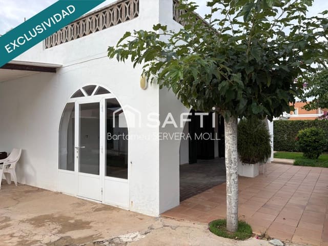 4 makuuhuone Huvila myytävänä paikassa Cala Blanca, Ciutadella de Menorca mukana 
autotalli - 490 000 € (Ref: 10184429)