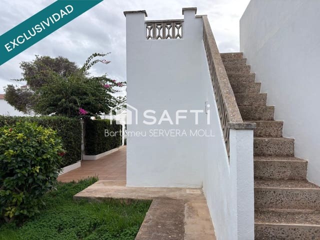 4 makuuhuone Huvila myytävänä paikassa Cala Blanca, Ciutadella de Menorca mukana 
autotalli - 490 000 € (Ref: 10184429)