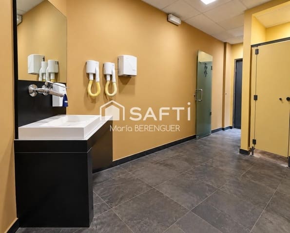 Kommersiell til salgs i Manresa med garasje - € 250 000 (Ref: 10184435)