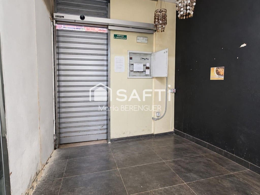 Kommersiell til salgs i Manresa med garasje - € 250 000 (Ref: 10184435)