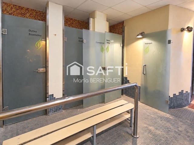 Kommersiell til salgs i Manresa med garasje - € 250 000 (Ref: 10184435)