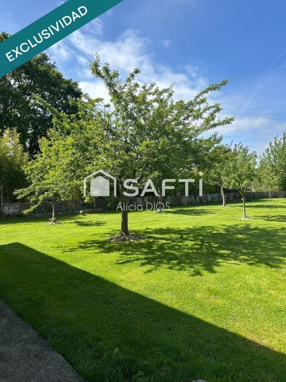 3 Zimmer Villa zu verkaufen in Cospeito mit Garage - 210.000 € (Ref: 10184437)