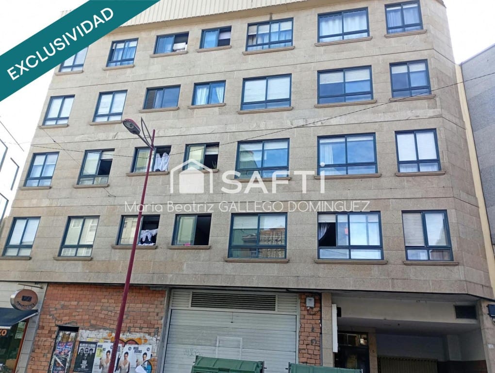 Apartamento de 3 habitaciones en Vigo en venta - 120.000 € (Ref: 10186771)