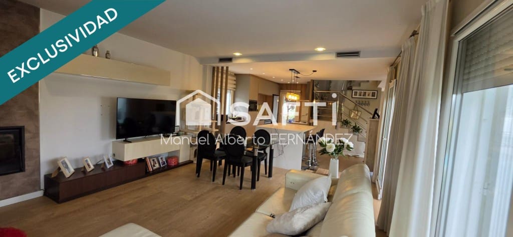 Chalet de 5 habitaciones en Fogars de la Selva en venta con piscina garaje - 395.000 € (Ref: 10186773)