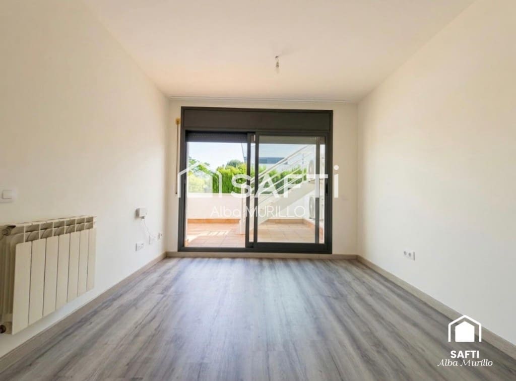 3 camera da letto Villa da affittare in Calafell con piscina - 2.900 € (Rif: 10186778)