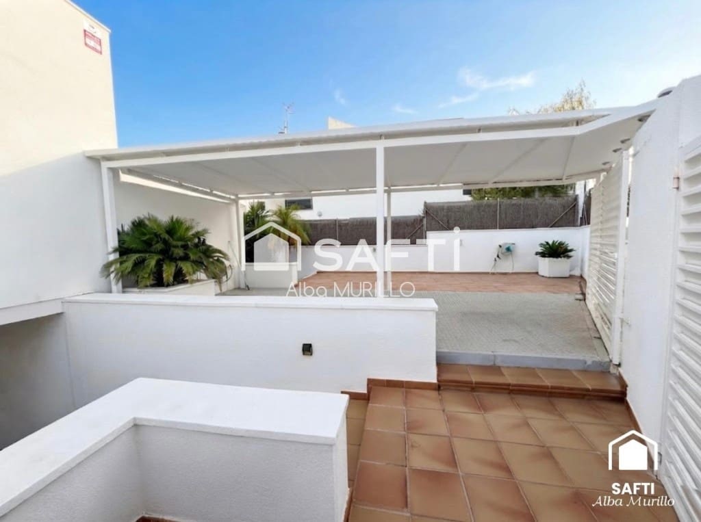 3 camera da letto Villa da affittare in Calafell con piscina - 2.900 € (Rif: 10186778)