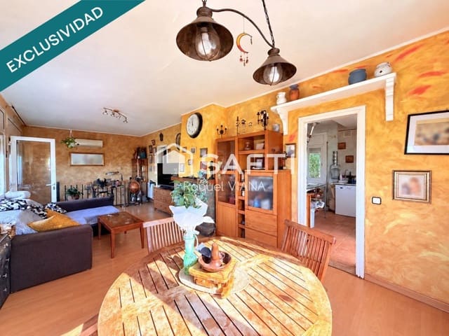 4 soverom Villa til salgs i Abrera med svømmebasseng garasje - € 215 000 (Ref: 10186779)