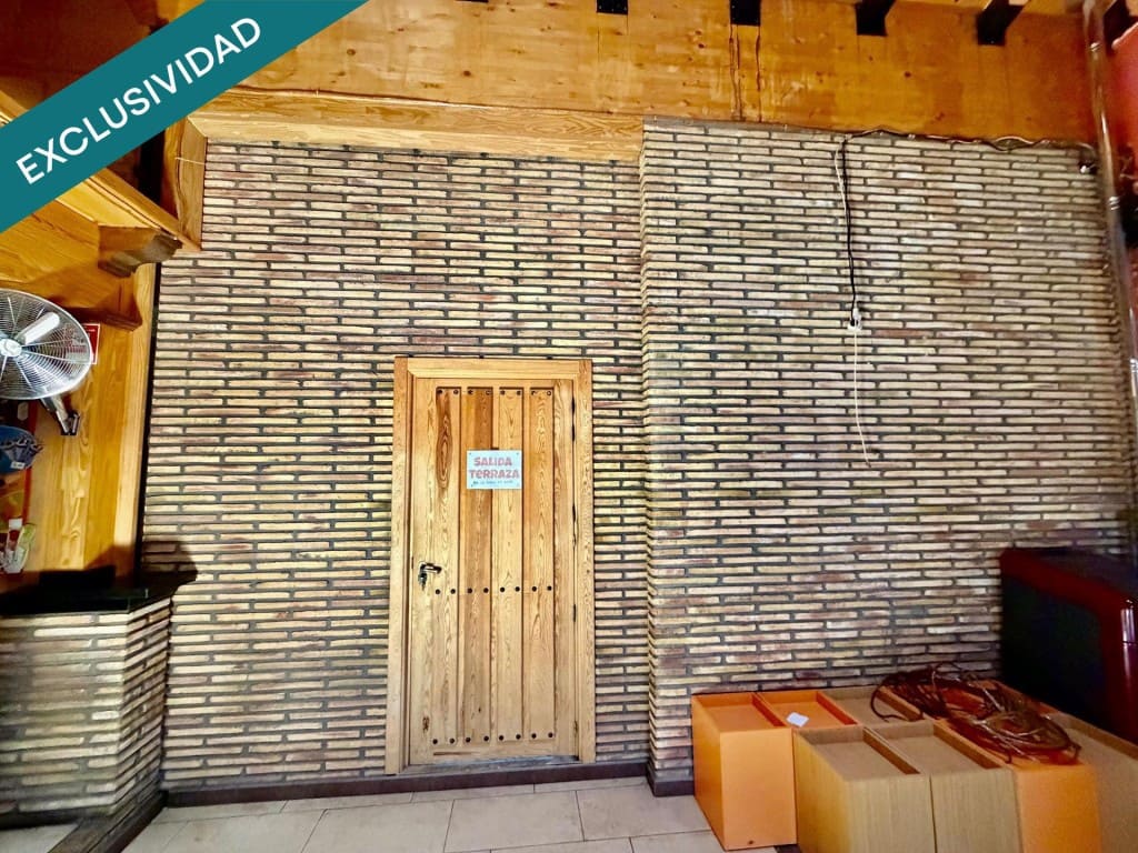Toimisto myytävänä paikassa Alija del Infantado - 240 000 € (Ref: 10186784)