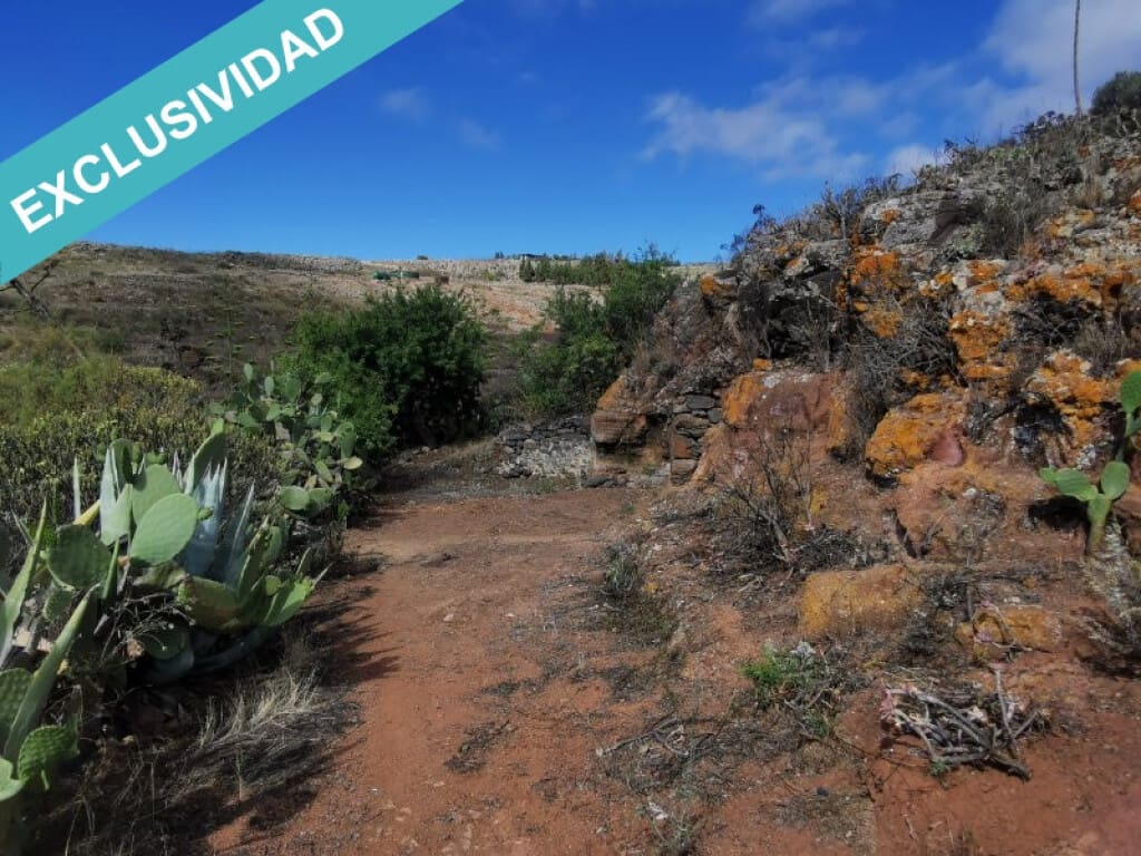 2 bedroom Finca/Country House for sale in Telde € 59,500 (Ref 7861768)