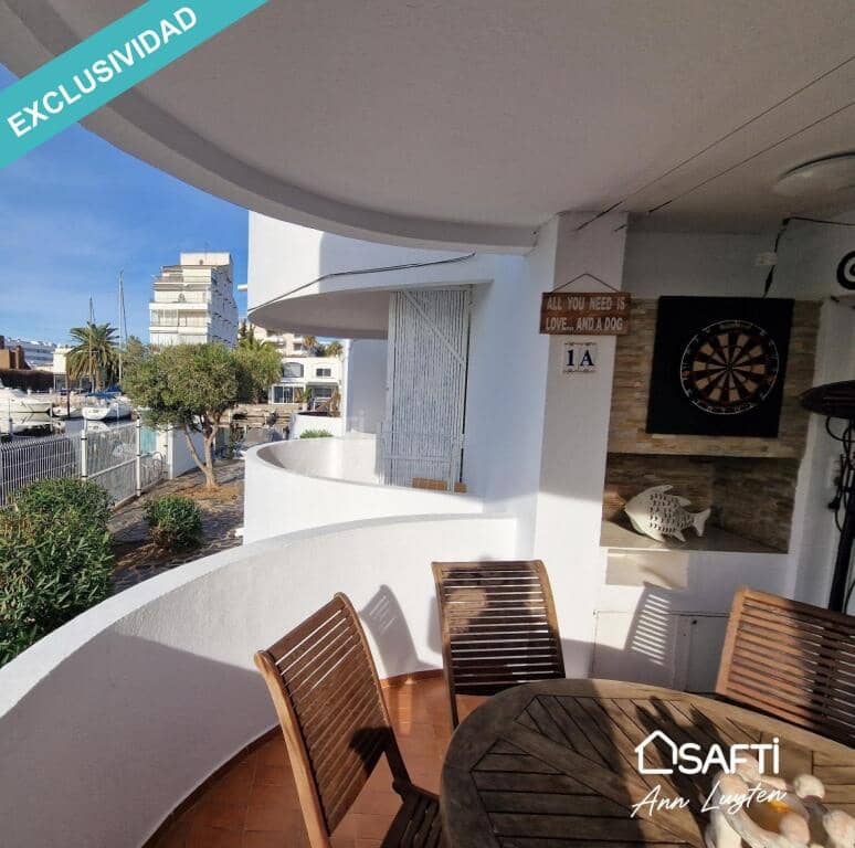 2 bedroom Beach Apartment for sale in Santa Margarida, Roses €