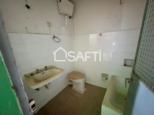 3 Zimmer Reihenhaus zu verkaufen in Valencia de Don Juan - 70.000 € (Ref: 8479381)