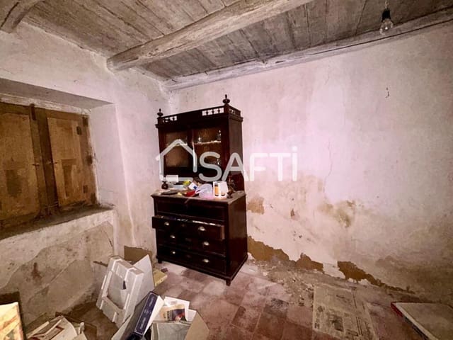 4 Zimmer Reihenhaus zu verkaufen in Valencia de Don Juan - 90.000 € (Ref: 8480944)