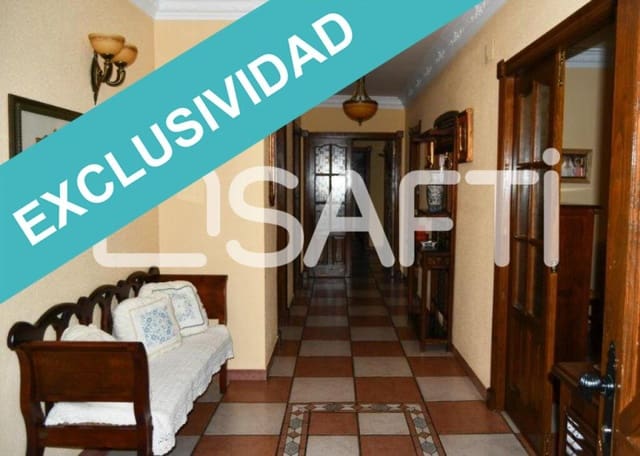 Chalet de 4 habitaciones en Acebo en venta - 320.000 € (Ref: 8763918)