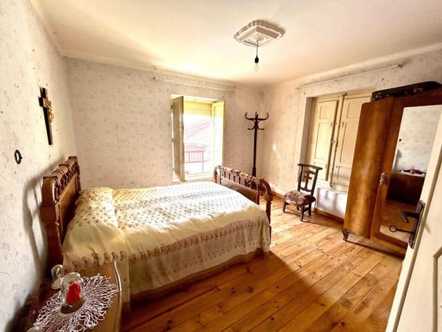 7 makuuhuone Maalaistalo myytävänä paikassa Laguna Dalga mukana 
autotalli - 55 000 € (Ref: 8786346)