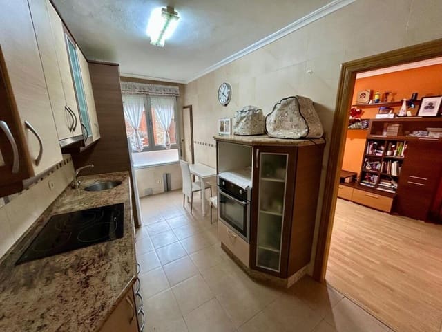 3 Zimmer Apartment zu verkaufen in Valencia de Don Juan - 65.000 € (Ref: 8809596)