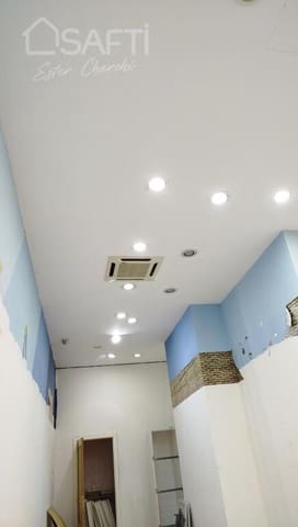 Comercial para arrendar em Santiago de Compostela - 500 € (Ref: 8822158)