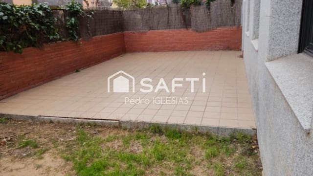 4 sovrum Lägenhet till salu i Sant Feliu de Llobregat med pool - 695 000 € (Ref: 8851659)
