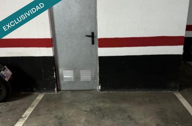 Garage til salg i El Alborgí, Paterna - € 40.000 (Ref: 8900322)