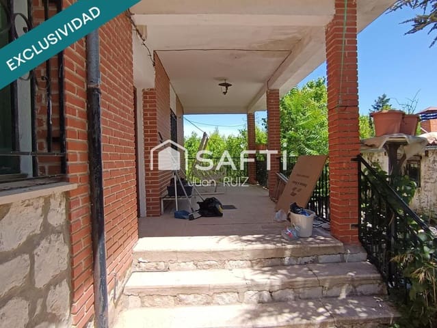 4 makuuhuone Huvila myytävänä paikassa Calabazas de Fuentidueña mukana 
autotalli - 85 000 € (Ref: 8917894)