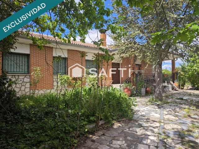 4 makuuhuone Huvila myytävänä paikassa Calabazas de Fuentidueña mukana 
autotalli - 85 000 € (Ref: 8917894)