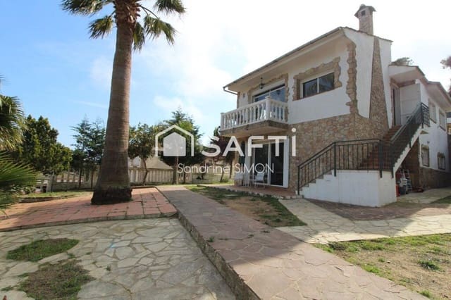 5 soverom Villa til salgs i Serra Brava, Lloret de Mar - € 389 000 (Ref: 8926710)
