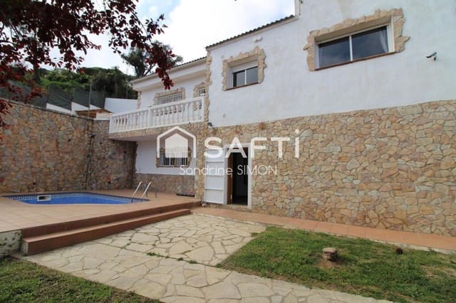 5 soverom Villa til salgs i Serra Brava, Lloret de Mar - € 389 000 (Ref: 8926710)