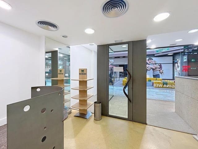 Komercyjne na sprzedaż w Santiago de Compostela - 85 000 € (Ref: 8950647)