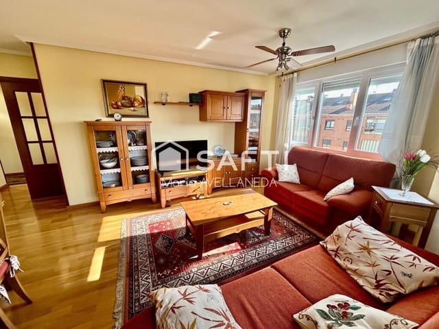 3 Zimmer Apartment zu verkaufen in Valencia de Don Juan mit Garage - 115.000 € (Ref: 9004855)