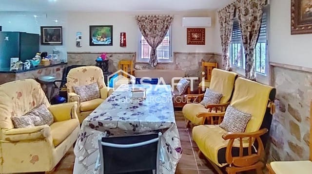 Rakentamaton maa myytävänä paikassa Valverde de Leganés - 165 000 € (Ref: 9029544)