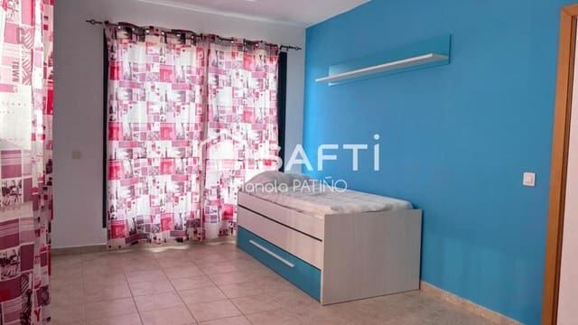 4 soverom Leilighet til salgs i Oropesa  med svømmebasseng garasje - € 339 000 (Ref: 9051056)