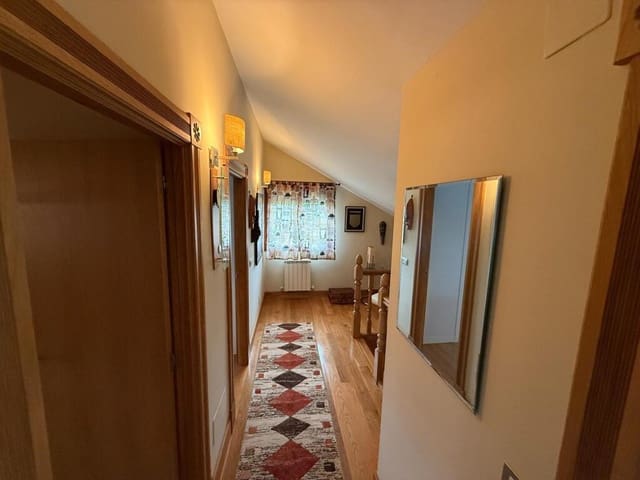 4 Zimmer Villa zu verkaufen in Guriezo - 440.000 € (Ref: 9065215)