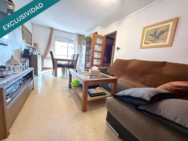 4 makuuhuone Huoneisto myytävänä paikassa Pineda de Mar - 155 000 € (Ref: 9089816)