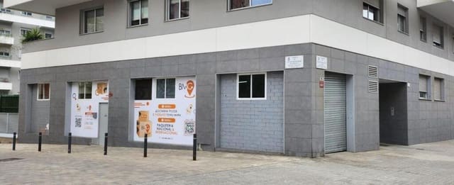 Komercyjne na sprzedaż w L'Hospitalet de Llobregat - 170 000 € (Ref: 9095263)