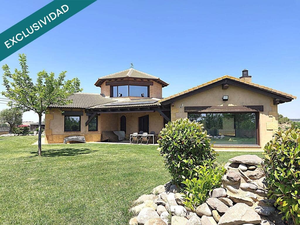 3 soveværelse Finca/Landehus til salg i Vicien med garage - € 689.500 (Ref: 9102912)