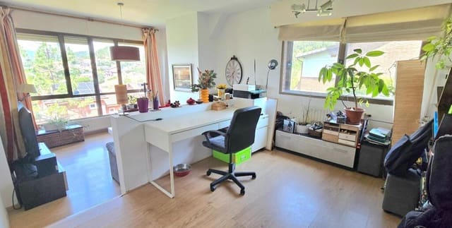 5 makuuhuone Huvila myytävänä paikassa Collado Mediano mukana uima-altaan 
autotalli - 537 000 € (Ref: 9102918)