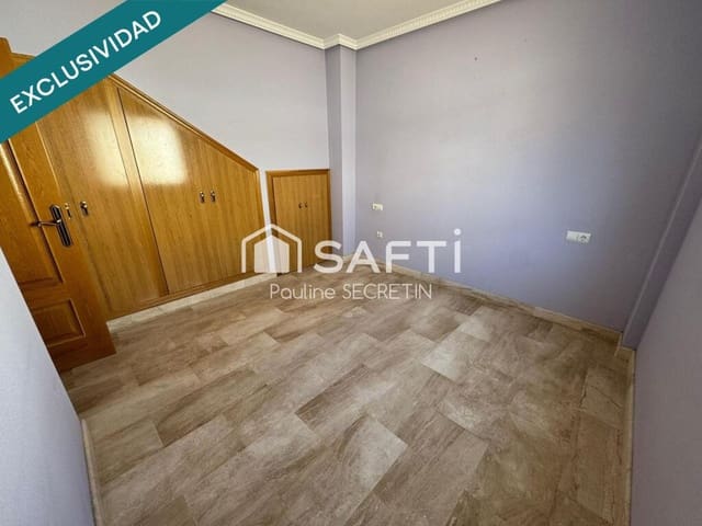 4 soveværelse Villa til salg i Fontcalent, Alicante by med garage - € 475.000 (Ref: 9125073)