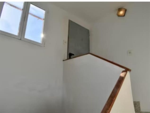 Kontor til salg i Monóvar / Monóver - € 215.000 (Ref: 9125075)