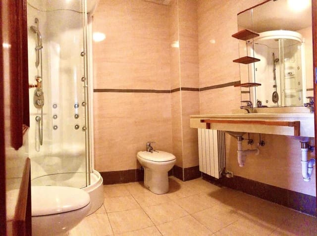 3 Zimmer Apartment zu verkaufen in Logroño mit Pool Garage - 360.000 € (Ref: 9125077)