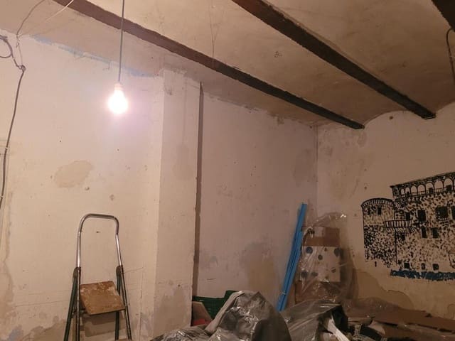 3 makuuhuone Huvila myytävänä paikassa Cuéllar - 79 000 € (Ref: 9125078)