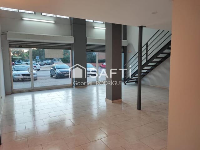 Commercial for rent in La Estación, Badajoz city - € 750 (Ref: 9132397)
