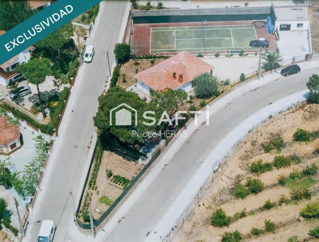 4 soveværelse Villa til salg i Fogars de la Selva med garage - € 270.000 (Ref: 9134472)