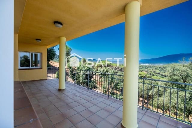 5 soveværelse Villa til salg i Fogars de la Selva med garage - € 389.999 (Ref: 9147199)