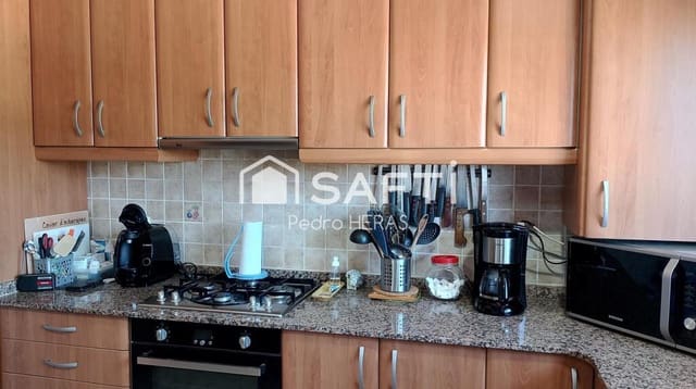 4 soveværelse Villa til salg i Fogars de la Selva med swimmingpool garage - € 310.000 (Ref: 9147203)