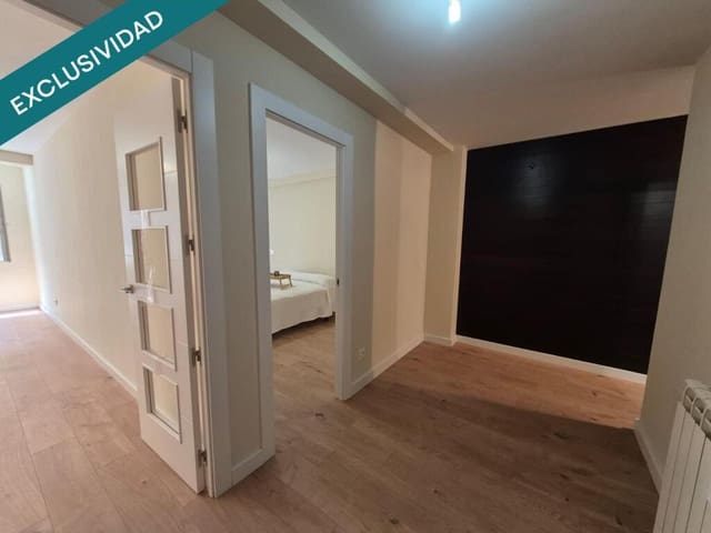 4 soveværelse Lejlighed til salg i León by med garage - € 252.000 (Ref: 9149278)