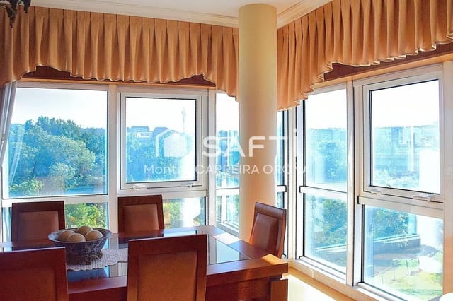 4 bedroom Apartment for rent in Santiago de Compostela with garage - € 1,500 (Ref: 9162303)