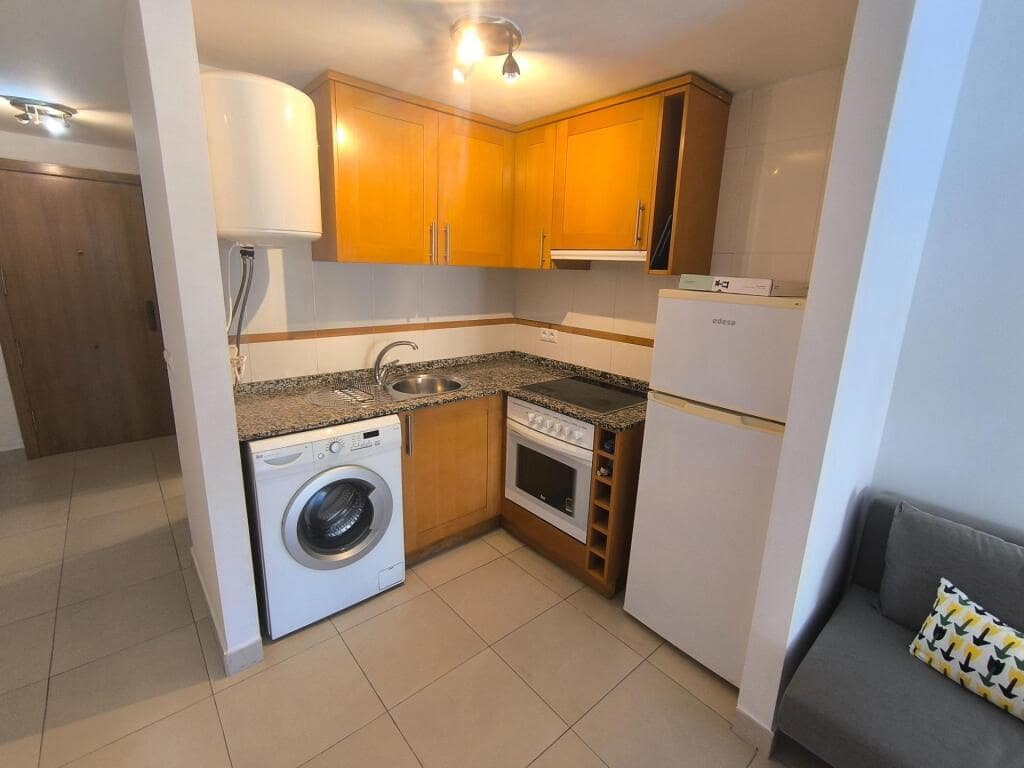 Studio til leje i El Campello med garage - € 785 (Ref: 9173491)