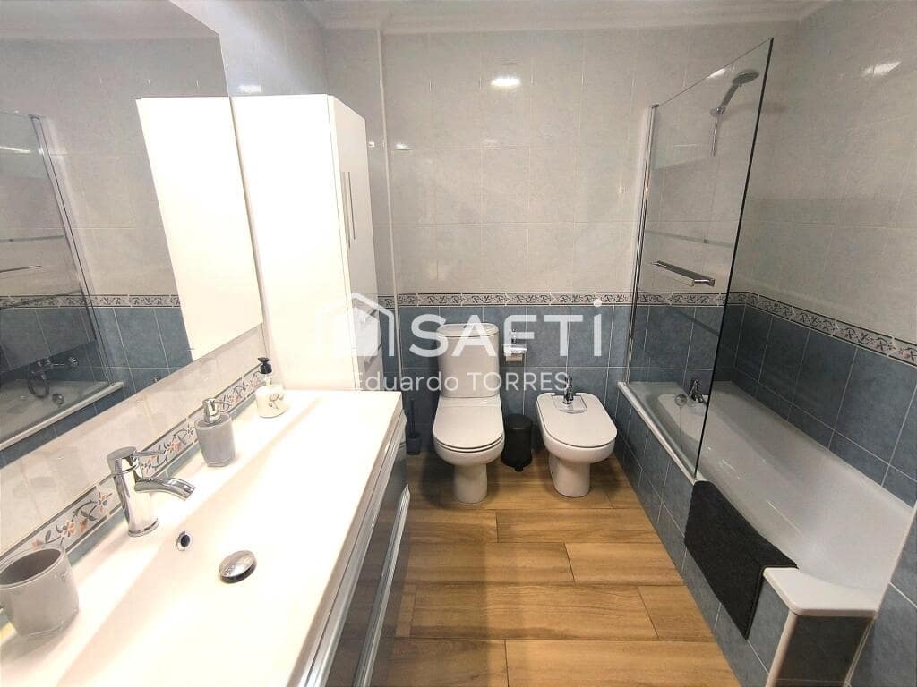 4 soverom Rekkehus til salgs i Elche / Elx med svømmebasseng garasje - € 380 000 (Ref: 9173493)