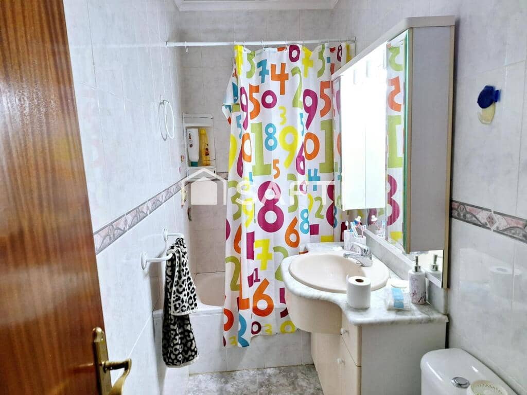 3 chambre Villa/Maison à vendre à Caudete avec piscine - 165 000 € (Ref: 9173497)