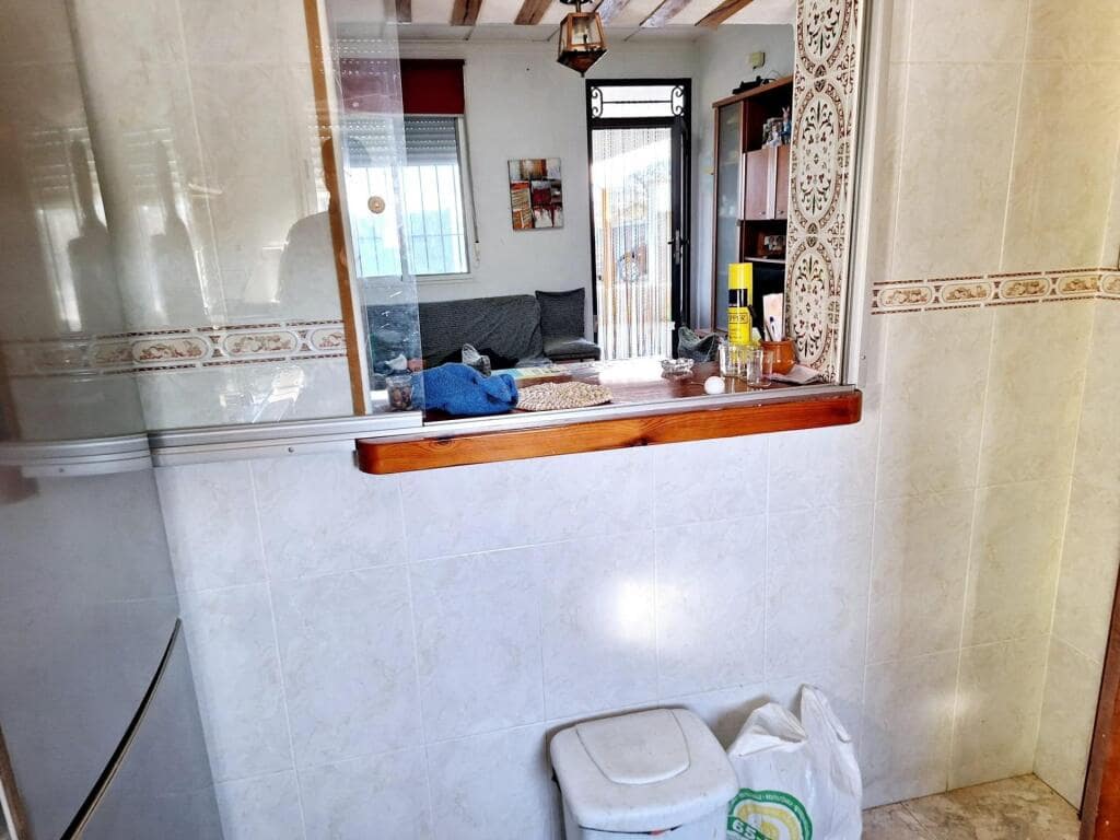 3 chambre Villa/Maison à vendre à Caudete avec piscine - 165 000 € (Ref: 9173497)