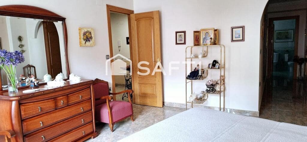 5 soveværelse Rækkehus til salg i Villena - € 410.000 (Ref: 9173502)